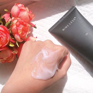 나인레스 매지나인 필 업 실크 트리트먼트 200ml 6.76 fl. 온스 유형에 남겨 — 5점을 준 리뷰어가 2022년 4월 올린 사용 사진