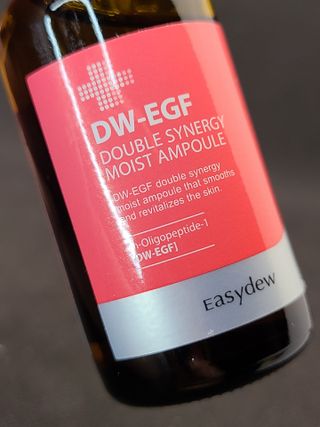 이지듀 이지 듀 DW-EGF 더블 시너지 모이스트 / 퍼밍 앰플 — 4점을 준 리뷰어가 2021년 3월 올린 사용 사진
