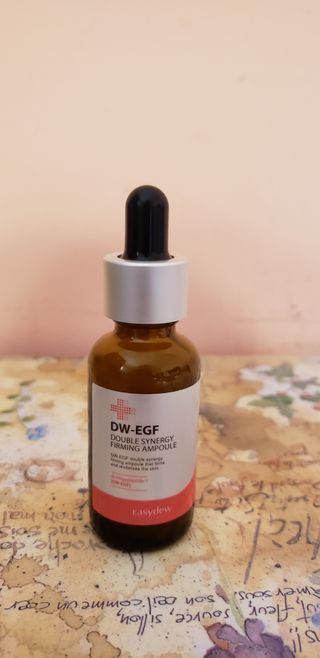 이지듀 Easydew DW-EGF 더블 시너지 퍼밍 앰플 30ml 1.01fl oz — 5점을 준 리뷰어가 2021년 9월 올린 사용 사진