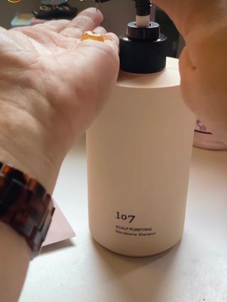 107 SCAP PURIFYING Microbiome Shampoo 500ml 16.9 fl oz — 5점을 준 리뷰어가 2023년 11월 올린 사용 사진
