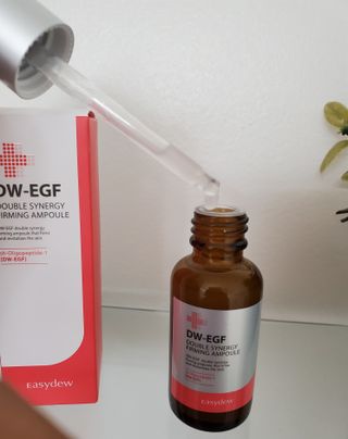 이지듀 Easydew DW-EGF 더블 시너지 퍼밍 앰플 30ml 1.01fl oz — 5점을 준 리뷰어가 2021년 9월 올린 사용 사진