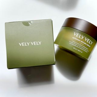 VELY VELY Artemisia Return Cream — 5점을 준 리뷰어가 2021년 4월 올린 사용 사진