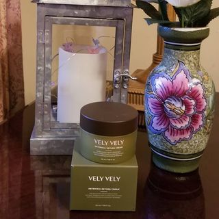 VELY VELY Artemisia Return Cream — 5점을 준 리뷰어가 2021년 4월 올린 사용 사진