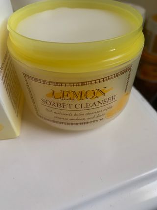[THE SKIN HOUSE] Lemon Sorbet Cleanser, Aloe Soothing Vitamin Gel — 5점을 준 리뷰어가 2021년 12월 올린 사용 사진