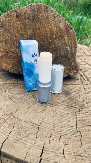 산심 명연수 멀티 스틱 밤 0.38oz 수분 스틱 집중 주름 케어 — 4.5점을 준 리뷰어가 2023년 5월 올린 사용 사진