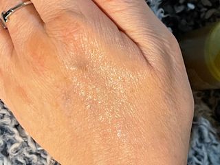 VELY VELY Artemisia Balance Essence — 5점을 준 리뷰어가 2021년 4월 올린 사용 사진