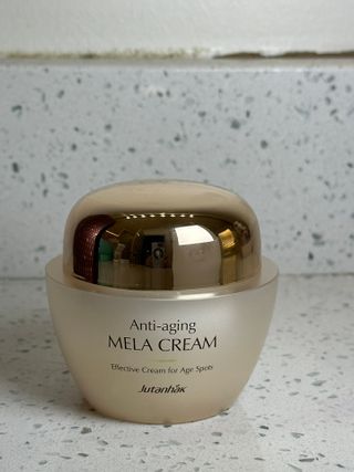 Jutanhak 안티에이징 멜라 크림 50ml / 1.69oz 잡티 &amp; 다크 스팟 케어 하이드레이팅 크림 — 5점을 준 리뷰어가 2023년 11월 올린 사용 사진