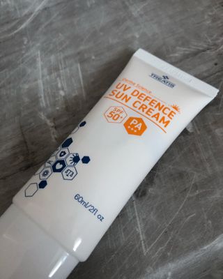 트리티스 US [TREATIS] UV Defence Sun Cream PA+++ / SPF50+ — 5점을 준 리뷰어가 2021년 1월 올린 사용 사진