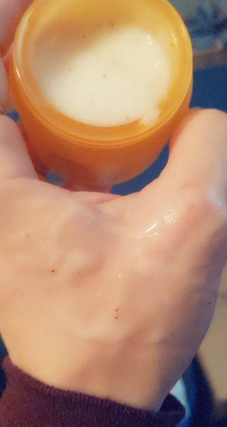[THE SKIN HOUSE] Vita Snail Cream — 5점을 준 리뷰어가 2022년 4월 올린 사용 사진