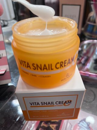 [THE SKIN HOUSE] Vita Snail Cream — 4점을 준 리뷰어가 2022년 5월 올린 사용 사진