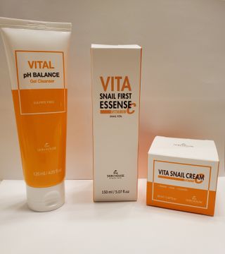 Vita Snail Trio Set [First Essence, Cream, Gel Cleanser] — 5점을 준 리뷰어가 2021년 9월 올린 사용 사진