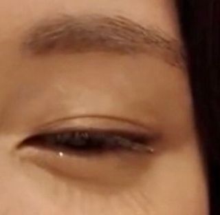 씨스터앤 시스터앤 더블이펙트 워터프루프 아이펜슬_미국 — 4.5점을 준 리뷰어가 2022년 3월 올린 사용 사진