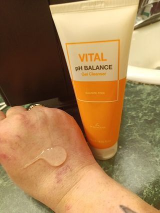 [THE SKIN HOUSE] Vital pH Balance Gel Cleanser — 3.5점을 준 리뷰어가 2022년 11월 올린 사용 사진