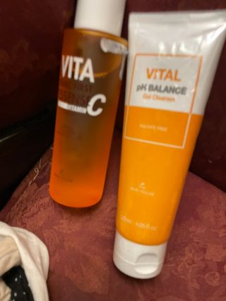 Vita Snail Trio Set [First Essence, Cream, Gel Cleanser] — 5점을 준 리뷰어가 2021년 9월 올린 사용 사진