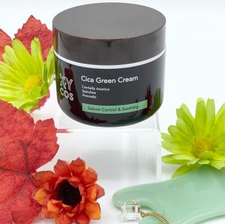[XYCOS] Cica Green Cream (Vegan) — 5점을 준 리뷰어가 2022년 4월 올린 사용 사진