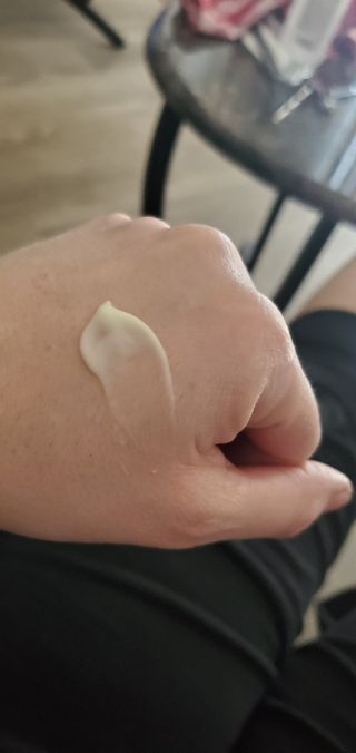 VELY VELY Yuja C-tamin Cream — 5점을 준 리뷰어가 2021년 4월 올린 사용 사진