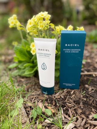 바시엘 BACIEL 바시엘 하이드라 베리어 시카 크림 — 5점을 준 리뷰어가 2021년 4월 올린 사용 사진