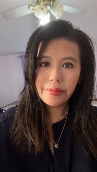 산심 명연수 멀티 스틱 밤 0.38oz 수분 스틱 집중 주름 케어 — 4점을 준 리뷰어가 2022년 11월 올린 사용 사진