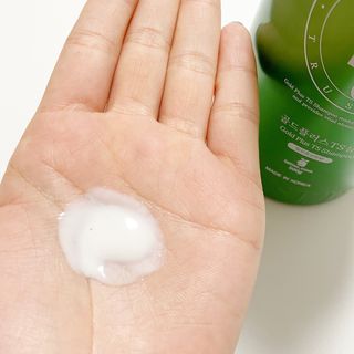 ゴールドプラスセット(シャンプー500g x 1ea/トリートメント500ml X 1ea) — 3.5점을 준 리뷰어가 2023년 4월 올린 사용 사진