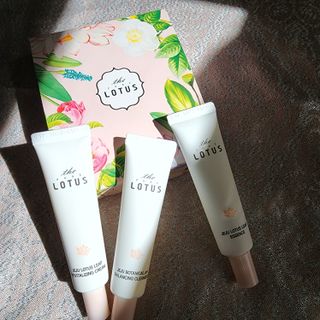 제주 보태니컬 선크림/더 퓨어 로터스 어메니티 세트/연꽃잎 마스크 - 진정 — 5점을 준 리뷰어가 2022년 8월 올린 사용 사진