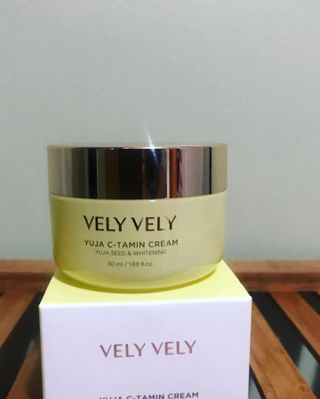 VELY VELY Yuja C-tamin Cream — 4점을 준 리뷰어가 2021년 4월 올린 사용 사진