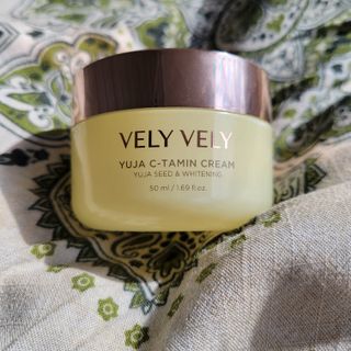 VELY VELY Yuja C-tamin Cream — 5점을 준 리뷰어가 2021년 4월 올린 사용 사진