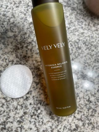 VELY VELY Artemisia Balance Essence — 5점을 준 리뷰어가 2021년 5월 올린 사용 사진