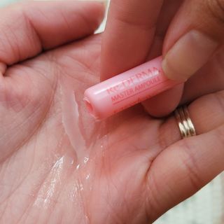 이지듀 리더마 마스터 앰플 1ml x 20 바이알 — 4점을 준 리뷰어가 2021년 8월 올린 사용 사진