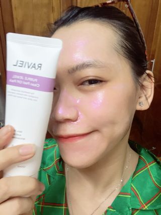 라비엘 RAVIEL 퍼플 쥬얼 클린 필 오프 팩, 마일드 블랙헤드 리무버, 4.1 fl oz(120ml) — 5점을 준 리뷰어가 2023년 5월 올린 사용 사진