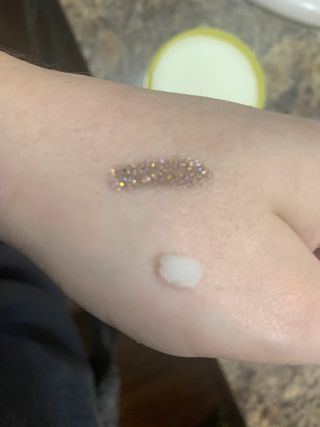 [THE SKIN HOUSE] Lemon Sorbet Cleanser, Aloe Soothing Vitamin Gel — 2.5점을 준 리뷰어가 2021년 12월 올린 사용 사진