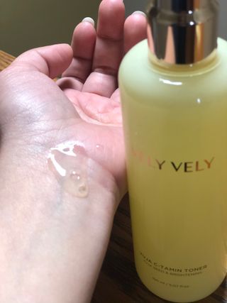VELY VELY Yuja C-Tamin Toner — 5점을 준 리뷰어가 2021년 4월 올린 사용 사진