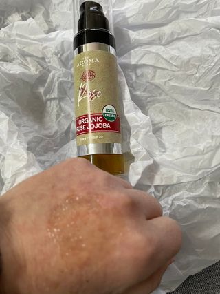 더아로마샵 오가닉 로즈 호호바 오일 50ml — 5점을 준 리뷰어가 2023년 2월 올린 사용 사진