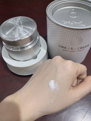 CRE8SKIN(크리에이트스킨) 화사한크림 — 5점을 준 리뷰어가 2022년 3월 올린 사용 사진