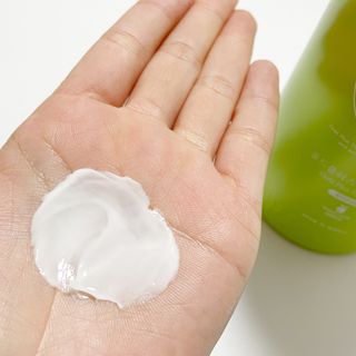 ゴールドプラスセット(シャンプー500g x 1ea/トリートメント500ml X 1ea) — 3.5점을 준 리뷰어가 2023년 4월 올린 사용 사진