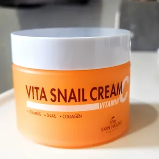 [THE SKIN HOUSE] Vita Snail Cream — 5점을 준 리뷰어가 2022년 4월 올린 사용 사진