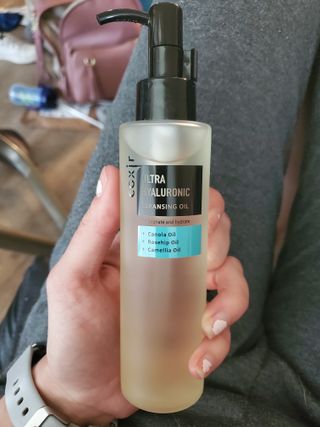 Ultra Hyaluronic Cleansing Oil + Toner — 5점을 준 리뷰어가 2021년 8월 올린 사용 사진