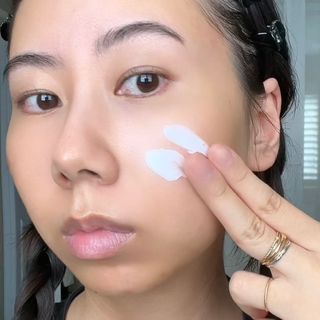 Round Lab Birch Juice Moisturizing Sunscreen — 3점을 준 리뷰어가 2024년 6월 올린 사용 사진