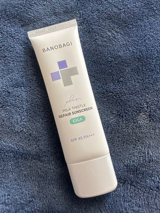 바노바기 코스메틱 바노바기 밀크씨슬 리페어 시카 선스크린 플러스 50ml — 5점을 준 리뷰어가 2023년 9월 올린 사용 사진