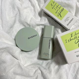 지베르니 밀착 커버 파운데이션 30ml + 밀착 커버 쿠션 본 제품 — 5점을 준 리뷰어가 2023년 9월 올린 사용 사진