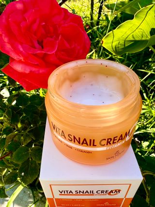 [THE SKIN HOUSE] Vita Snail Cream — 3.5점을 준 리뷰어가 2022년 4월 올린 사용 사진