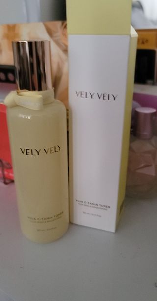 VELY VELY Yuja C-Tamin Toner — 4점을 준 리뷰어가 2021년 4월 올린 사용 사진