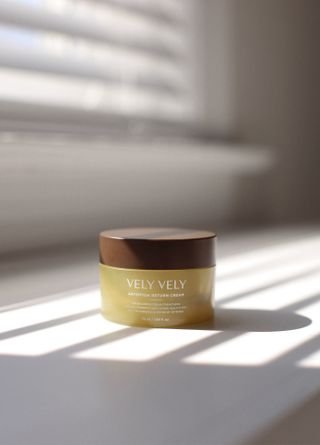 VELY VELY Artemisia Return Cream — 5점을 준 리뷰어가 2021년 4월 올린 사용 사진