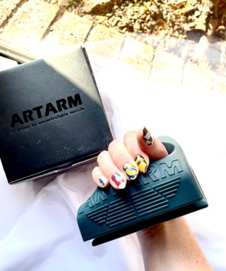 ArtARM GRIP ARMWRESTLING 실제 손 훈련 도구 — 3점을 준 리뷰어가 2021년 12월 올린 사용 사진