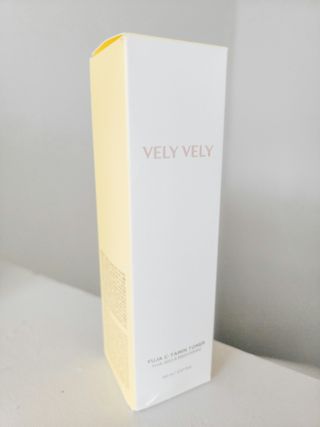 VELY VELY Yuja C-Tamin Toner — 3.5점을 준 리뷰어가 2021년 4월 올린 사용 사진