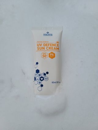 트리티스 US [TREATIS] UV Defence Sun Cream PA+++ / SPF50+ — 5점을 준 리뷰어가 2021년 2월 올린 사용 사진