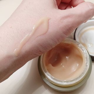 VELY VELY Artemisia Return Cream — 5점을 준 리뷰어가 2021년 4월 올린 사용 사진