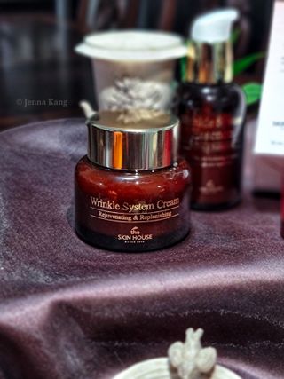 [The Skin House] Wrinkle Supreme Serum — 5점을 준 리뷰어가 2022년 10월 올린 사용 사진