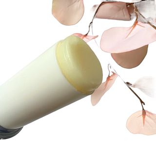산심 명연수 멀티 스틱 밤 0.38oz 수분 스틱 집중 주름 케어 — 5점을 준 리뷰어가 2023년 5월 올린 사용 사진
