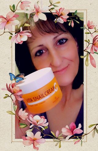 [THE SKIN HOUSE] Vita Snail Cream — 5점을 준 리뷰어가 2022년 4월 올린 사용 사진