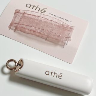 ATHE AUTHENTIC AIRY LIP BALM / 비건립밤 / 어센틱립밤 / 에어리립밤 (수정 요청) — 5점을 준 리뷰어가 2022년 8월 올린 사용 사진